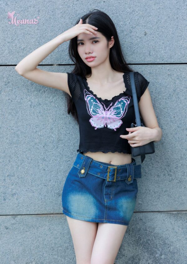 ao croptop tay ngan in hinh buom 2