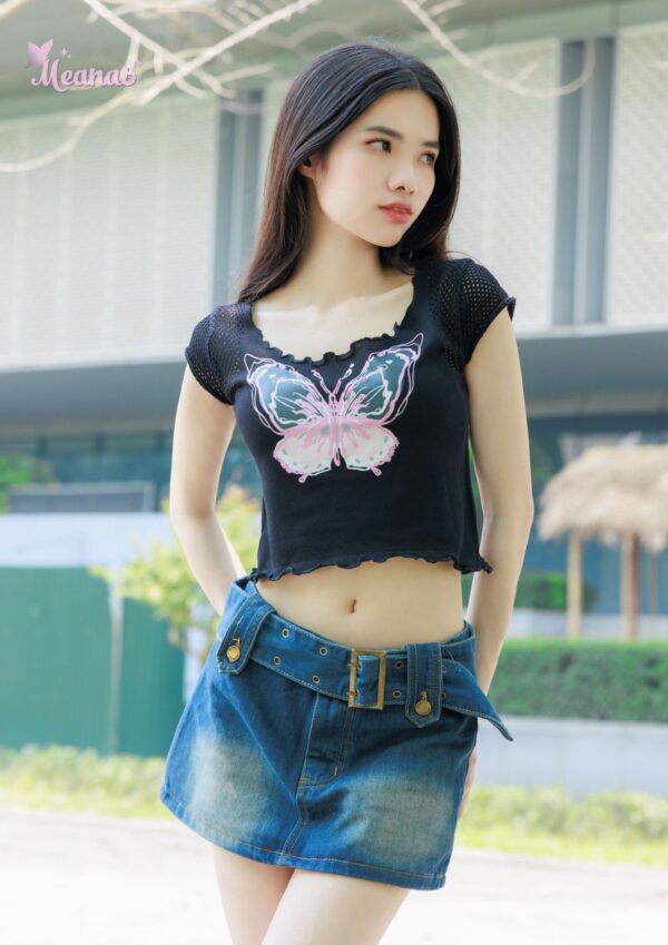 ao croptop tay ngan in hinh buom 5